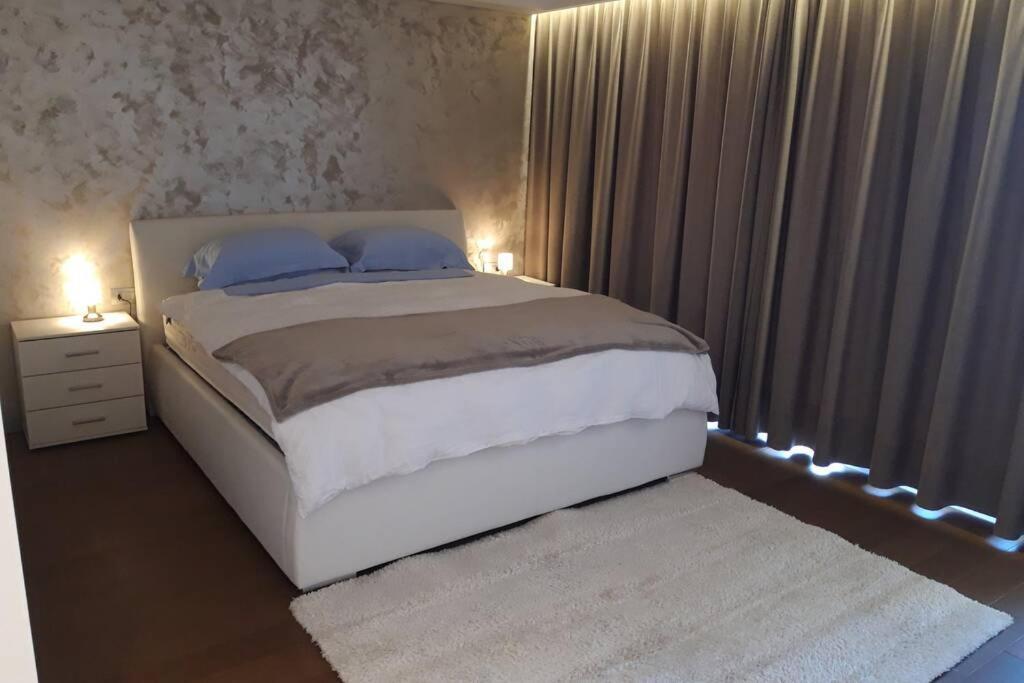 For Families Only - Casa Nora Novigrad Villa Novigrad  ภายนอก รูปภาพ